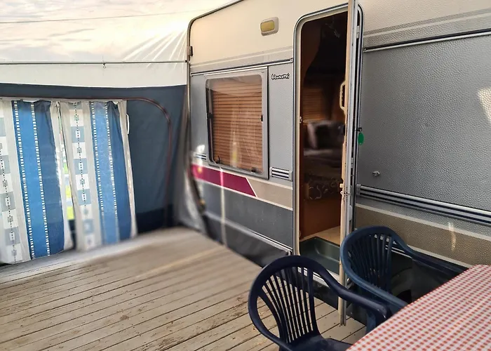 - Park * Владыславово