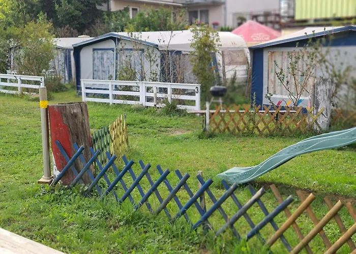 - Park Кемпинг Владыславово