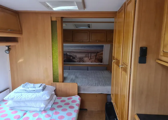 - Park Кемпинг Владыславово